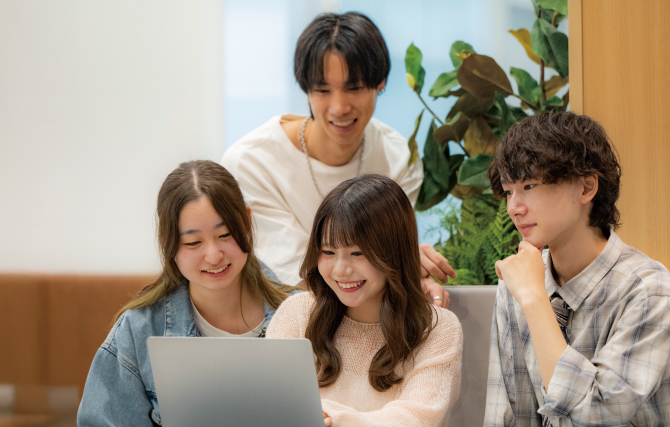 働きながら本格的に学ぶ奨学自立型通学コース
